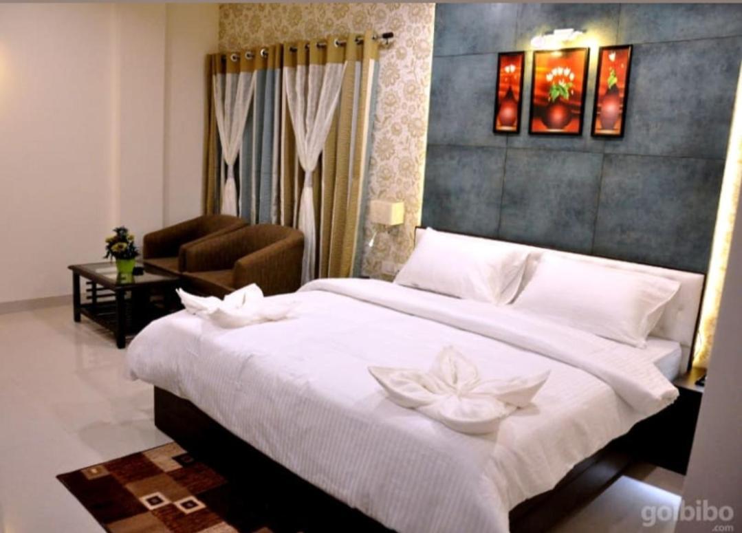 Hotel Bellevue , Gwalior Buitenkant foto
