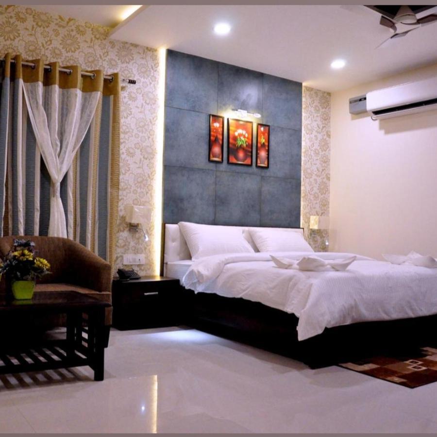 Hotel Bellevue , Gwalior Buitenkant foto